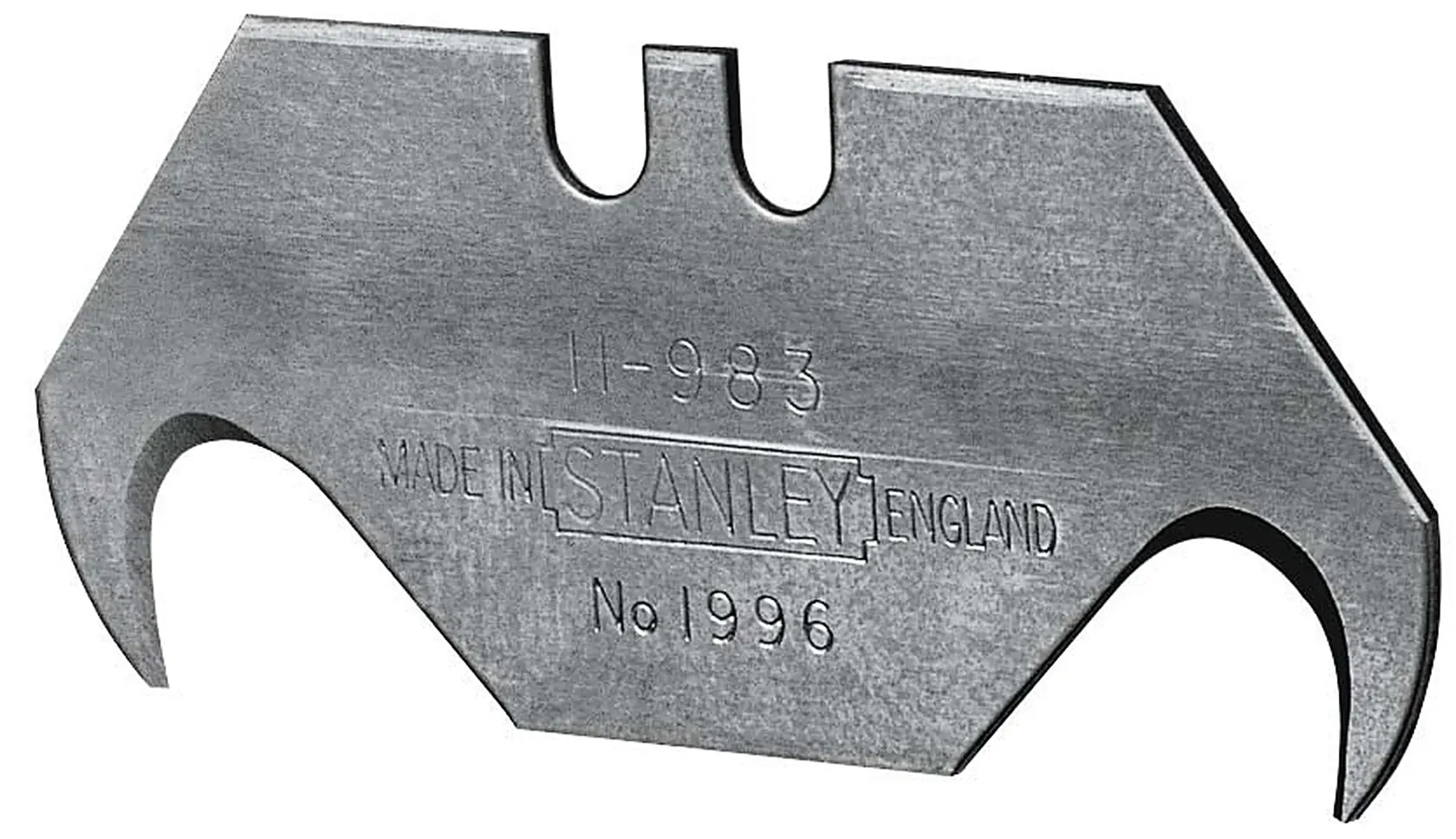 Cuchilla de gancho para herramientas STANLEY 11-983, diseño en plata, forma de murciélago, vista en ángulo sobre fondo blanco.