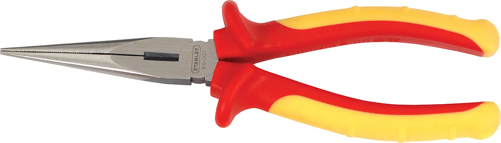 STANLEY 84-007 alicates de punta larga con mango rojo y amarillo, vista lateral, sobre fondo blanco.