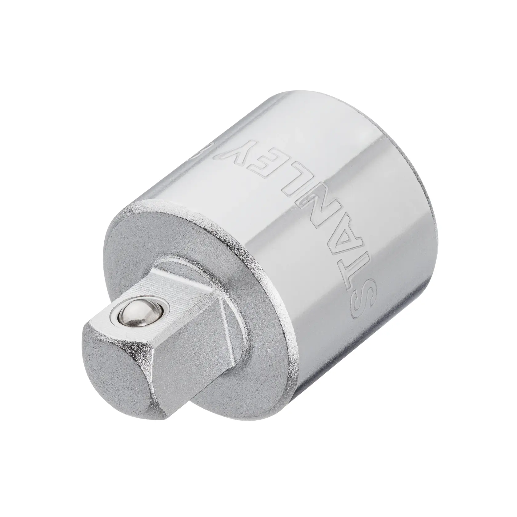 STANLEY 88-908 adaptador de vaso cromado, vista lateral en ángulo, herramienta metálica compacta con marca grabada.
