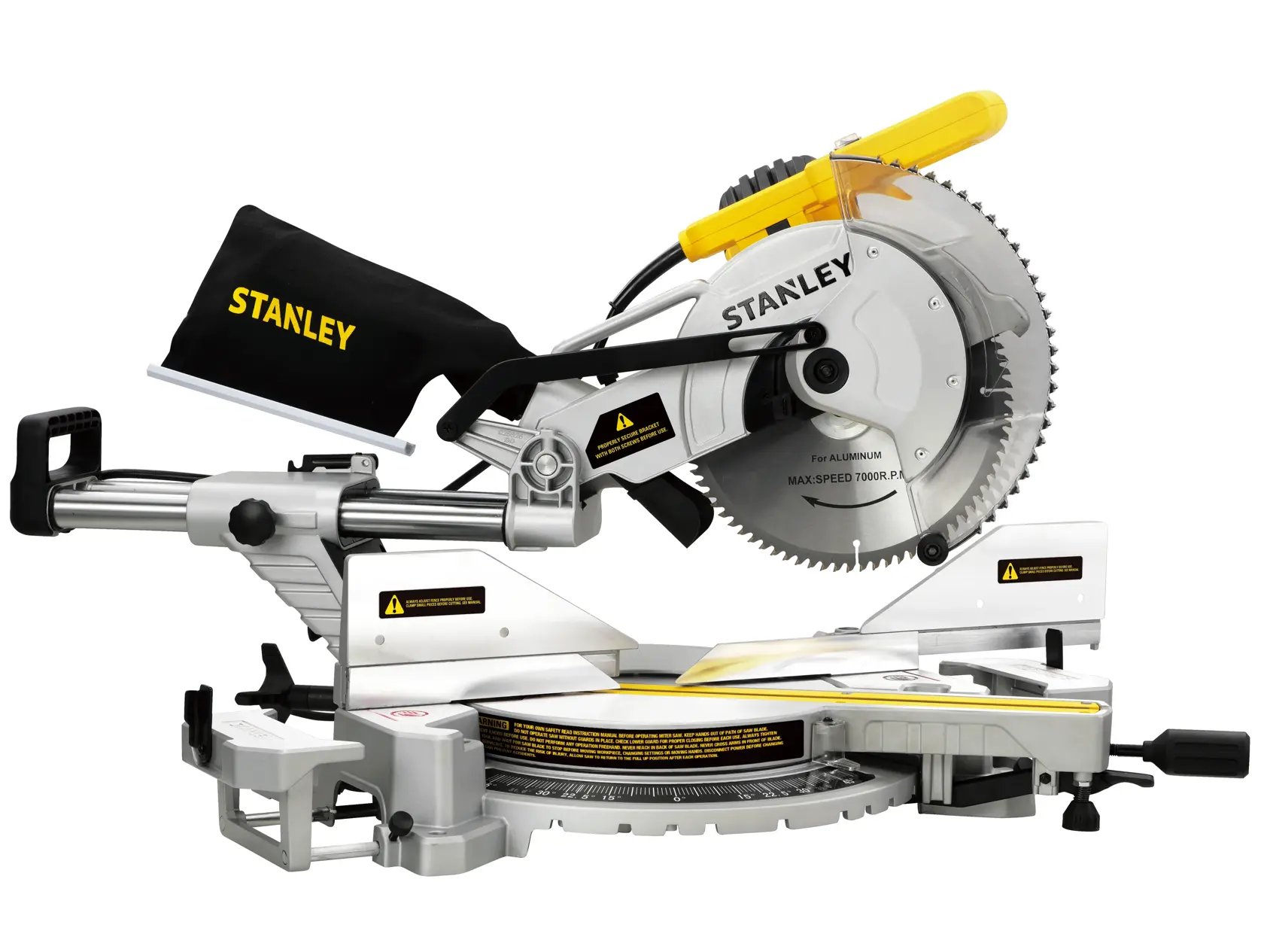Una persona utiliza una sierra ingletadora amarilla y negra STANLEY para cortar una viga de madera, con texto que destaca un potente motor de 2000W.