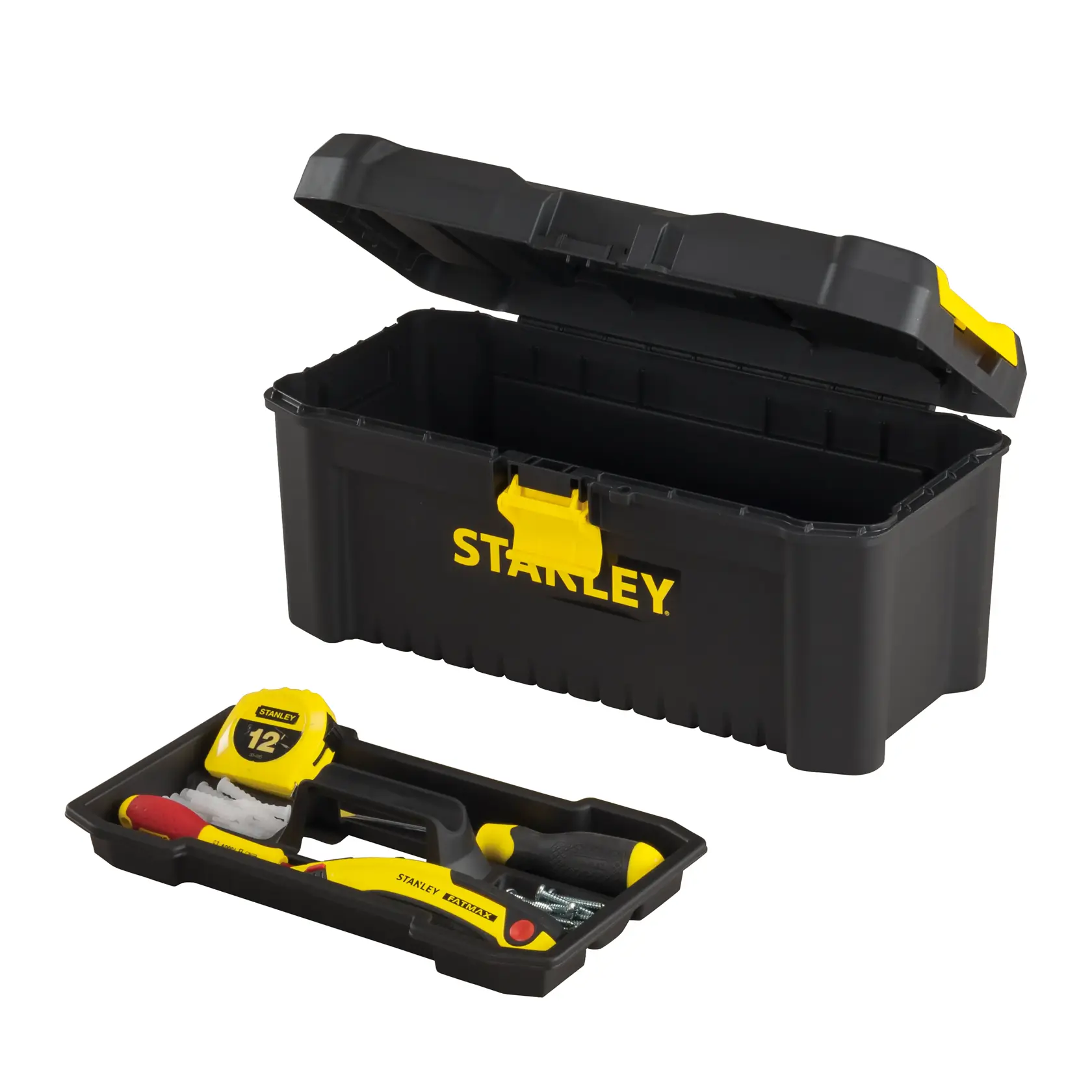 Caja de herramientas de plástico negro STANLEY con pestillo amarillo y tapa abierta, bandeja con herramientas de mano y cinta métrica, ángulo frontal.