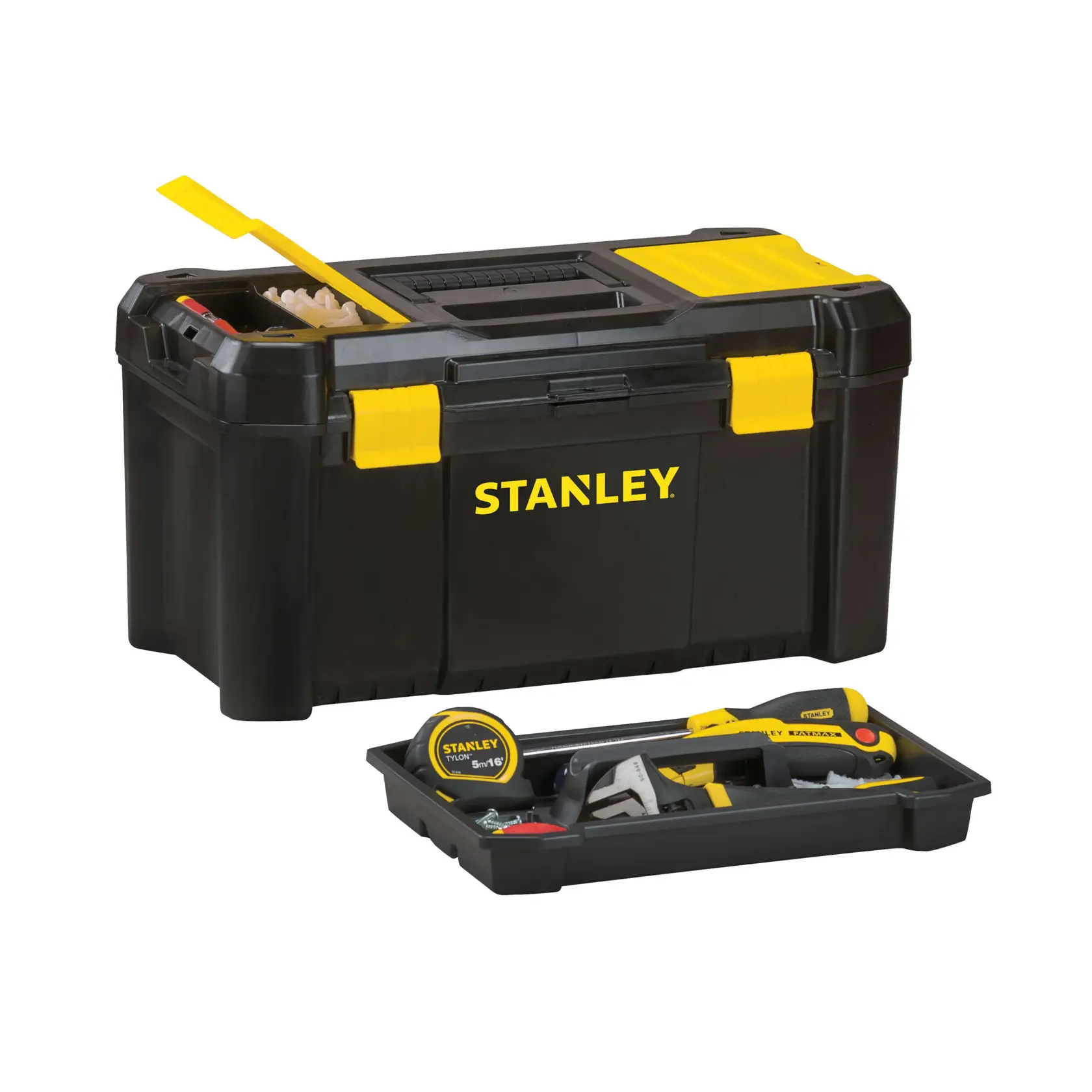 Caja de herramientas Stanley negra y amarilla con tapa abierta, ángulo frontal sobre fondo blanco, bandeja con herramientas visible